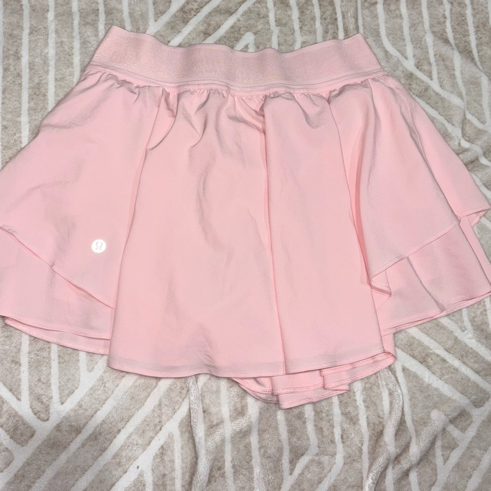 DISCONTINUED LULULEMON COURT RIVAL SKIRT STRAWBERRY MILKSHAKE